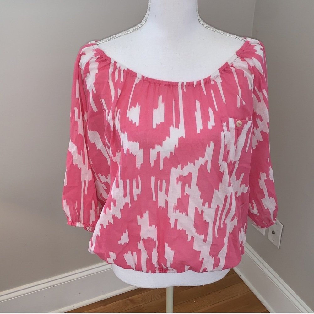 J crew Pink and white Ikat print gauze 3/4 ballon sleeve top size medium